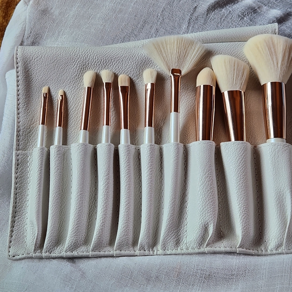 Brush Set